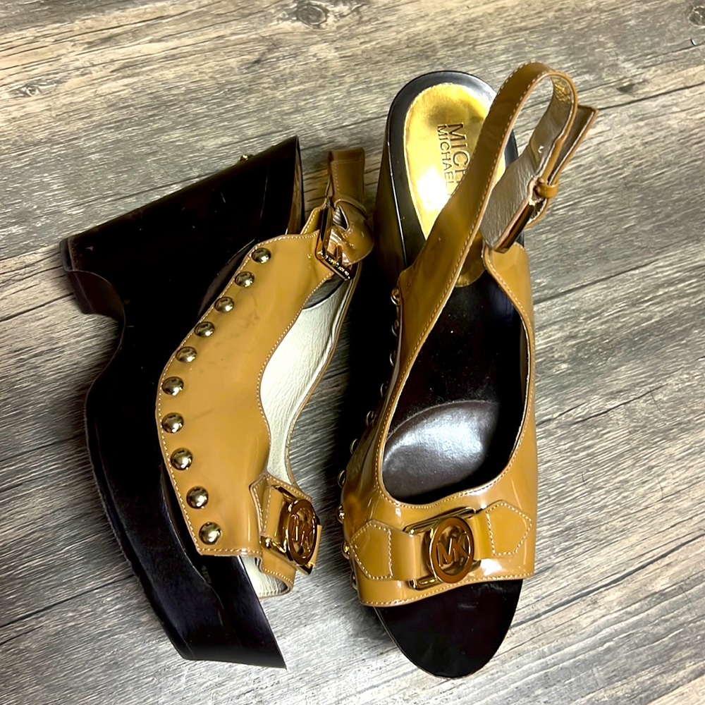 Michele Kors heels